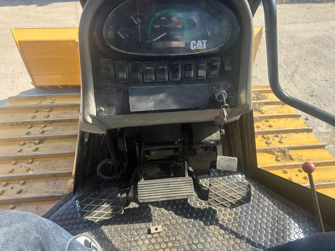 Γάτα Caterpillar D5k Lgp Γάτα D5k Dozer Μέτωπο πλάτος λεπίδας 4.262m Dozer δεύτερο χέρι