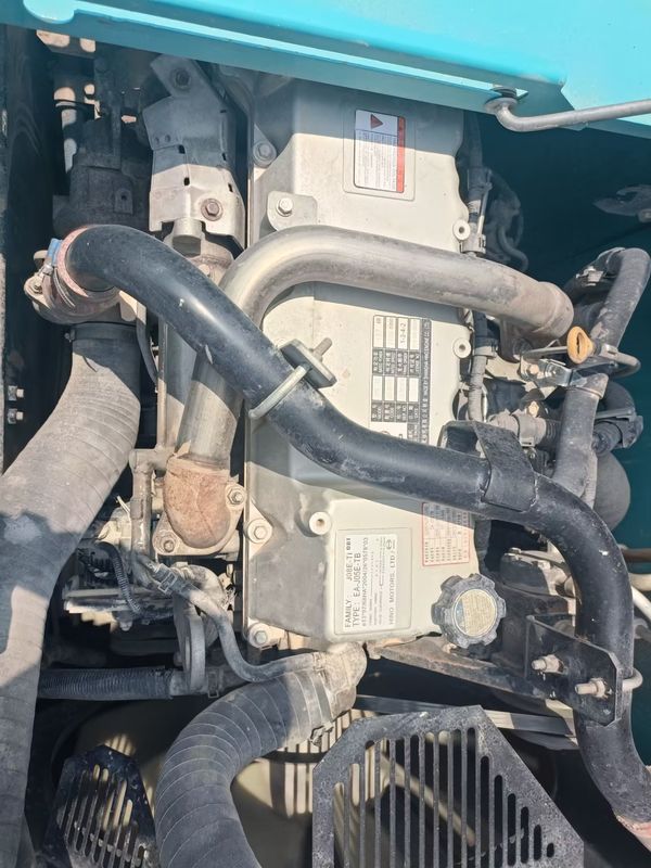 Χρησιμοποιούμενοι σκάφτες Kobelco Sk260lc 8 9 10 11 Ιαπωνία Χρησιμοποιούμενος σκάφτης Μηχανή ισχύος 138 kW