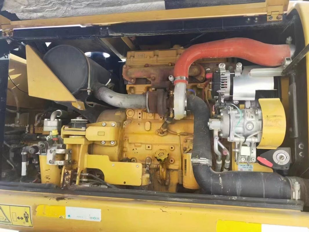 Έτοιμος για εργασία Caterpillar M315D Χρησιμοποιούμενος εξορυκτής τροχών με μικρό ωράριο εργασίας και σε καλή κατάσταση