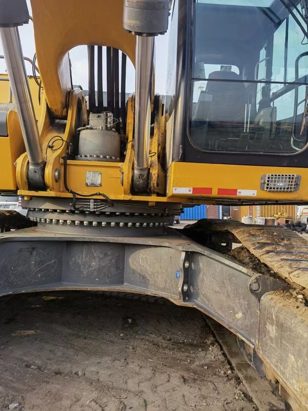 Χρησιμοποιήθηκε Liebherr R966 έτοιμη για εργασία και έμπειρη Γερμανική εισαγόμενη σε καλή κατάσταση