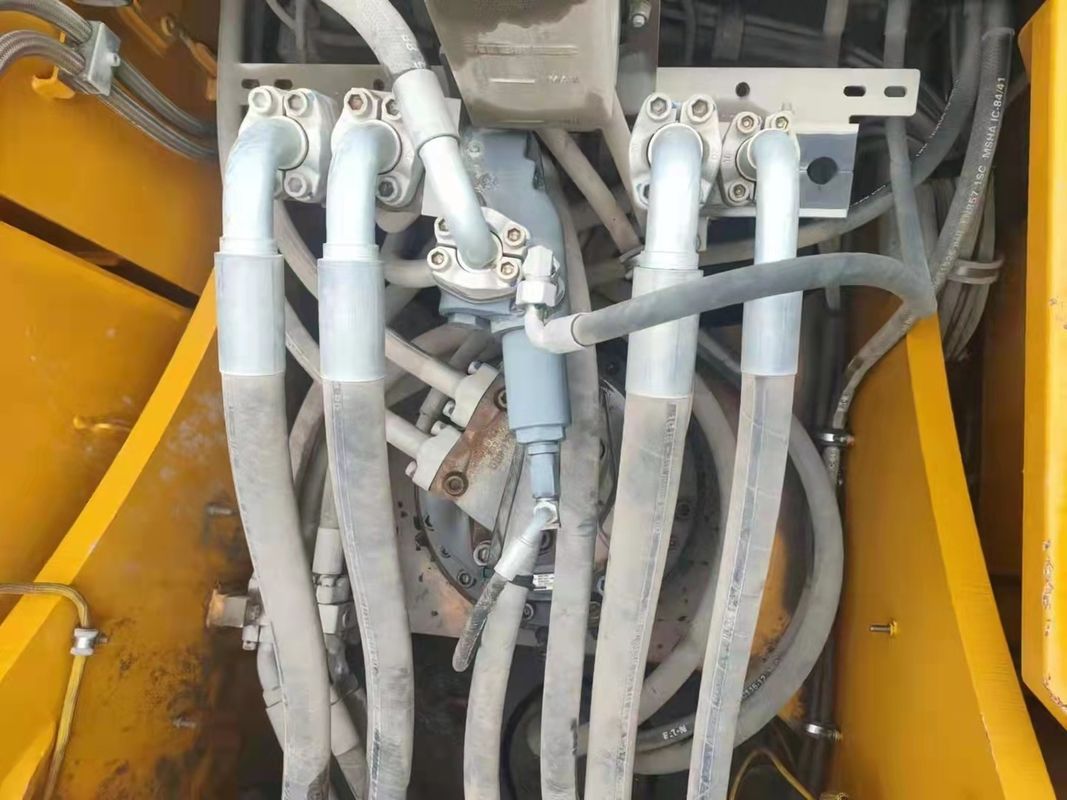Χρησιμοποιήθηκε Liebherr R944 έτοιμη για δουλειά και έμπειρη Γερμανική εισαγόμενη σε καλή κατάσταση