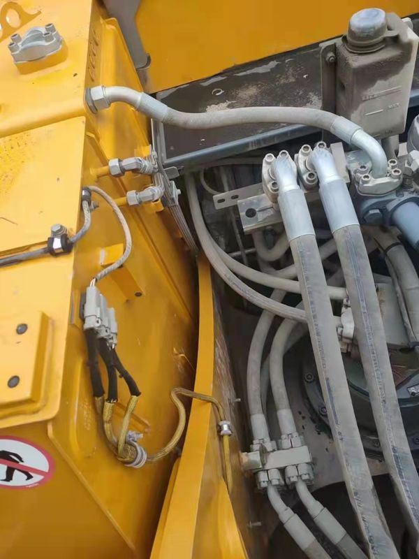 Χρησιμοποιήθηκε Liebherr R944 έτοιμη για δουλειά και έμπειρη Γερμανική εισαγόμενη σε καλή κατάσταση