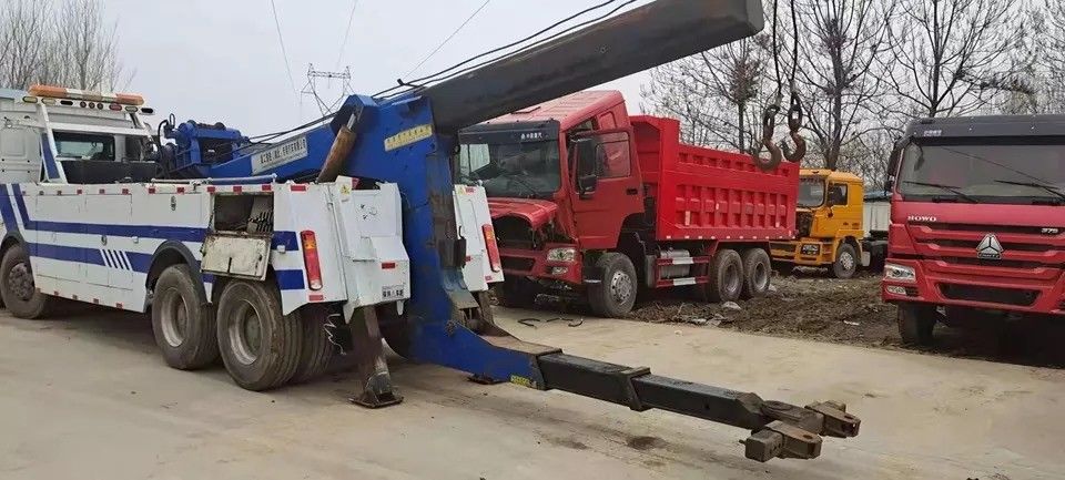 4x2/6x2/6x4/8x4/8x6/4x4/6x6 Οδηγούμενος τύπος Τροχαίο καταστροφής με μεγάλη ισχύ