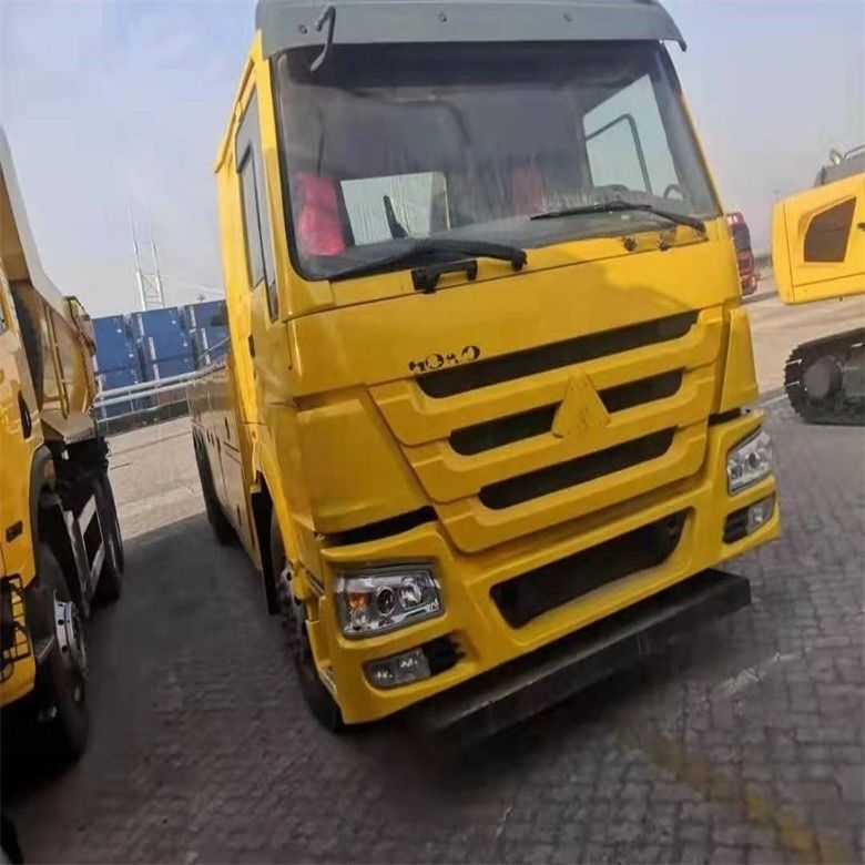 Λιγότερες ώρες Χρησιμοποιείται Howo 6*4 Wrecker ρυμουλκούμενο φορτηγό 8*4 ρυμουλκούμενο σώμα με ISO9001 / CCC πιστοποιημένο