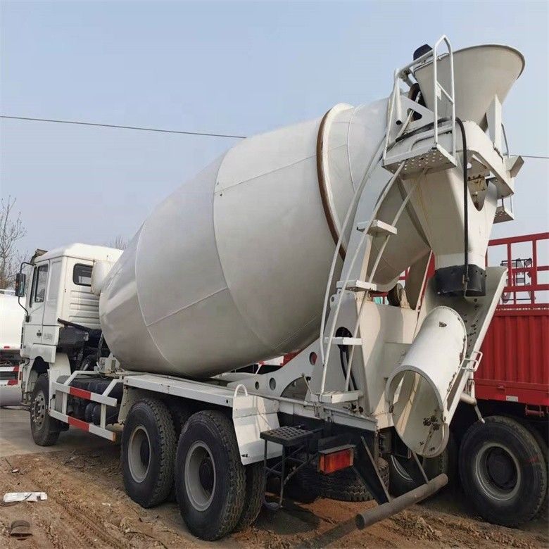 Δευτερεύον Shacman F3000 Τροχό Μείγματος Σιμέντου με ταχύτητα 20r/min