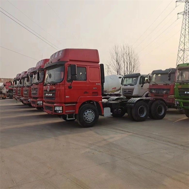 Shacman / FAW / Shacman / Beiben / Sinotruck Howo Χρησιμοποιούμενη LHD και RHD Μία σειρά 6x4 κεφαλή ελκυστήρα