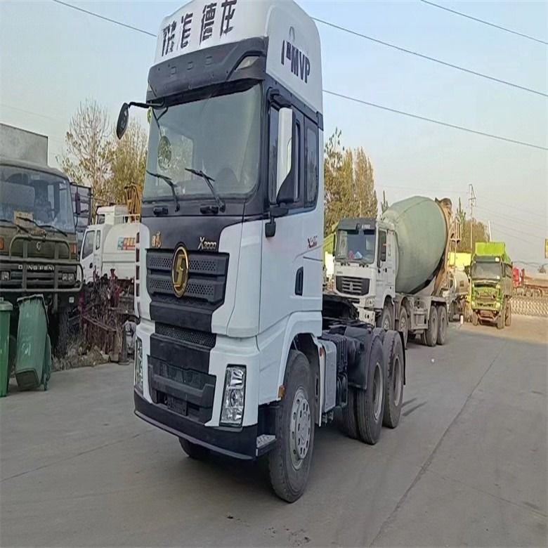 Δεύτερο χέρι Shacman 6 X 4 ADE X3000 με κανονικό κάθισμα οδηγού και χειροκίνητο κιβώτιο ταχυτήτων