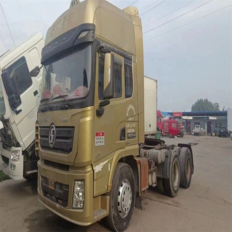 Δεύτερο χέρι Shacman 6 X 4 ADE X3000 με κανονικό κάθισμα οδηγού και χειροκίνητο κιβώτιο ταχυτήτων