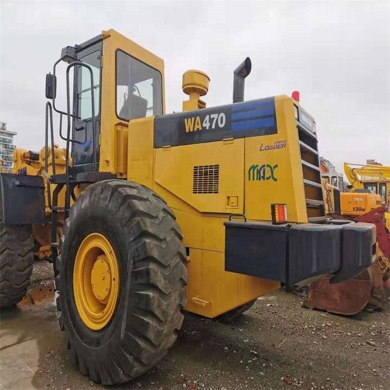 Υψηλή φορτιστή Komatsu WA470-3 με ονομαστικό φορτίο 7 τόνων και μετατόπιση 11L από την Ιαπωνία