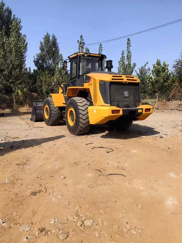 Liugong 856H 5 τόνων φορτιστή τροχών 6 κύλινδροι 1.8-5.6 m3 χωρητικότητα κουβάς για 1 έτος