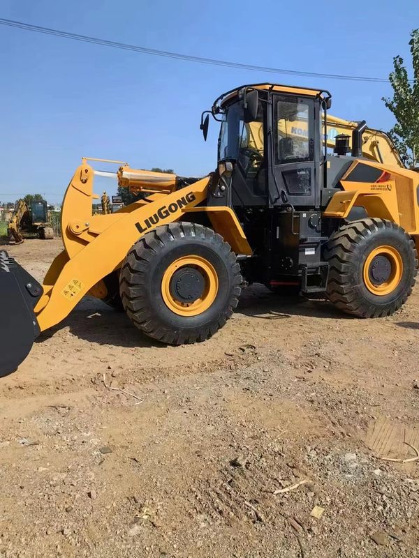 Liugong 856H 5 τόνων φορτιστή τροχών 6 κύλινδροι 1.8-5.6 m3 χωρητικότητα κουβάς για 1 έτος