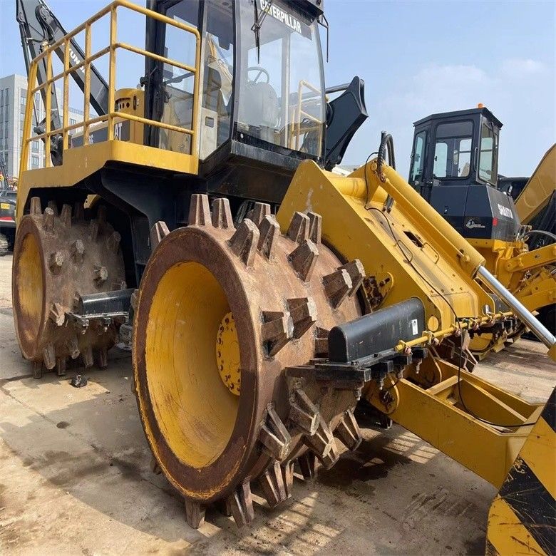 Ιαπωνική κατασκευή CAT 826G Compact CAT Original με κινητήρα 3406 DITA σε χαμηλές ώρες εργασίας