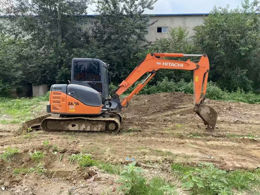 Χρησιμοποιούμενος εξορυκτής Hitachi ZX65USB για εξαγωγή Χρησιμοποιούμενος εξορυκτής μικρού μεγέθους με εξαιρετική κατάσταση