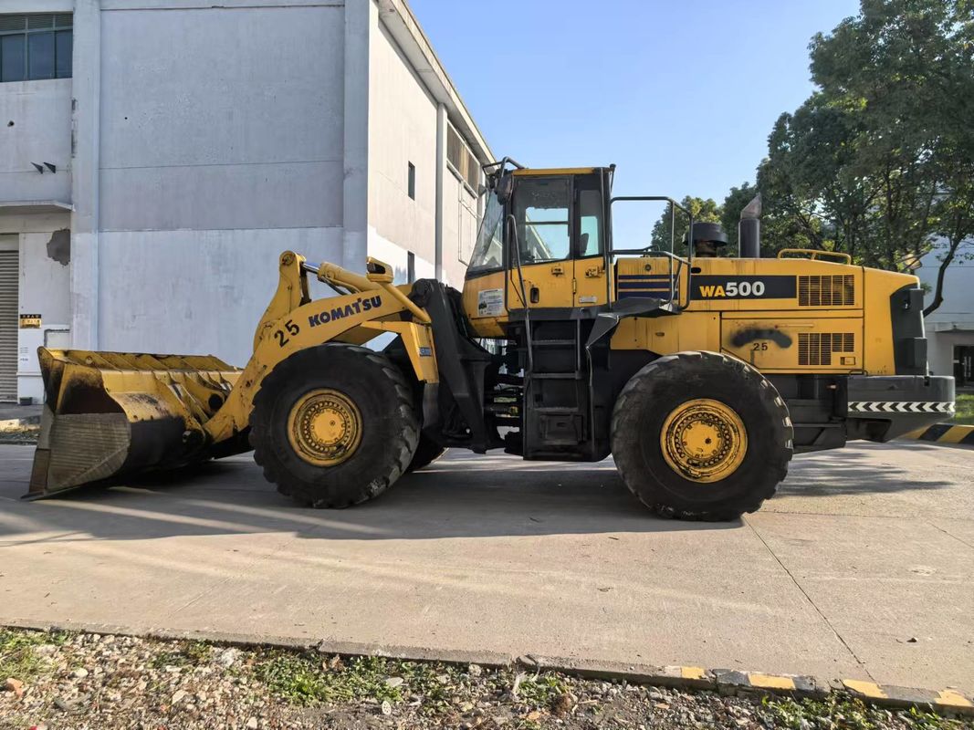 Χρησιμοποιούμενο φορτιστή τροχών Komatsu WA500-6 βαρύ φορτιστή εμπρός εξαγόμενο από την Κίνα
