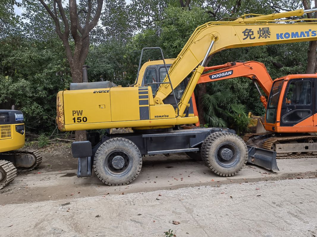 Μεταχειρισμένο Εκσκαφέας με Τροχούς Komatsu PC150W-6 Μεταχειρισμένο 15 Τόνων Κινητό Εκσκαφέας από την Κίνα