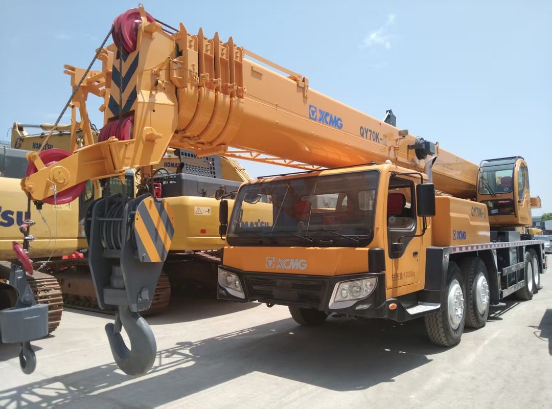 Χρησιμοποιημένο Γερανοφόρο Όχημα XCMG 70 Τόνων προς Πώληση | Αξιόπιστος Κινητός Γερανός που Εξάγεται από την Κίνα